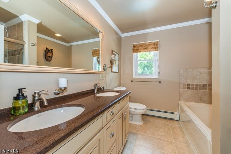 Property listing MLS 4048875 photo 35