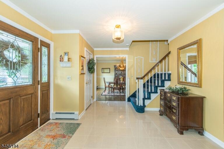 Property listing MLS 4048875 photo 6