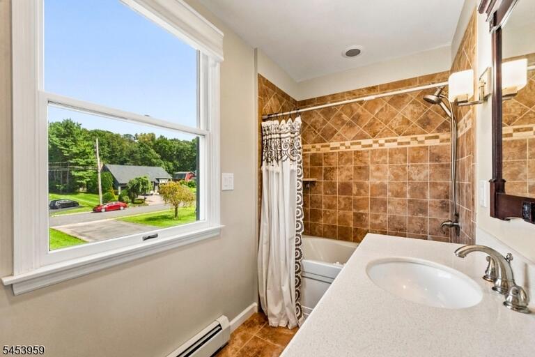 Property listing MLS 4048876 photo 40