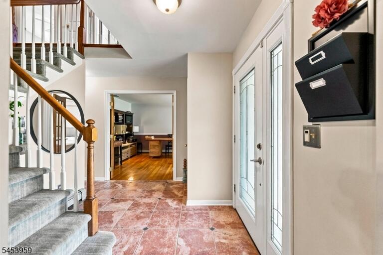 Property listing MLS 4048876 photo 7
