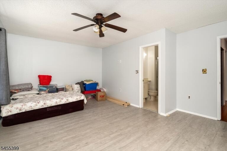 Property listing MLS 4048882 photo 22
