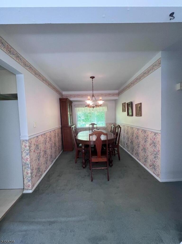 Property listing MLS 4048893 photo 5