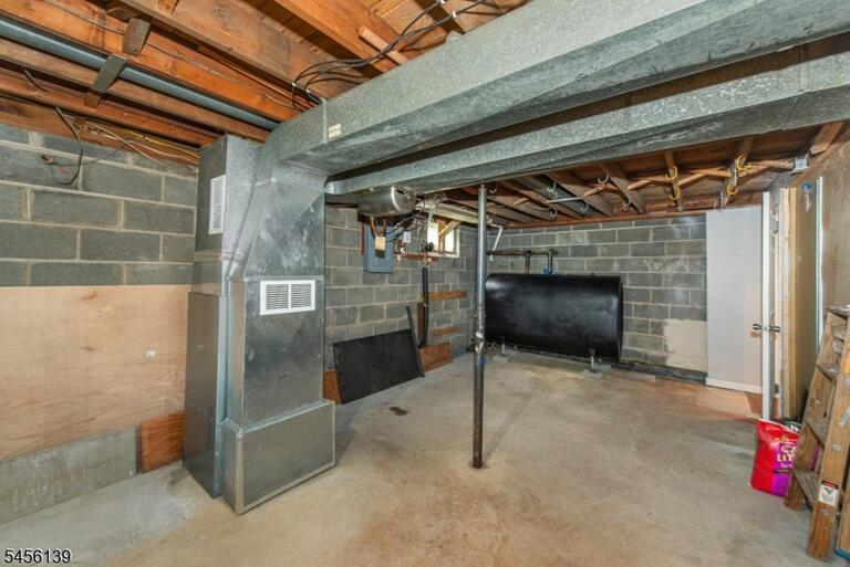 Property listing MLS 4048957 photo 20