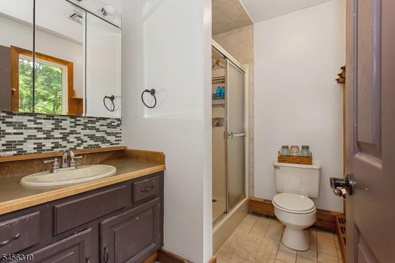 Property listing MLS 4048966 photo 22