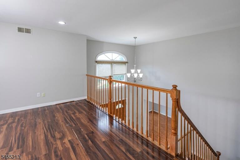 Property listing MLS 4048979 photo 21