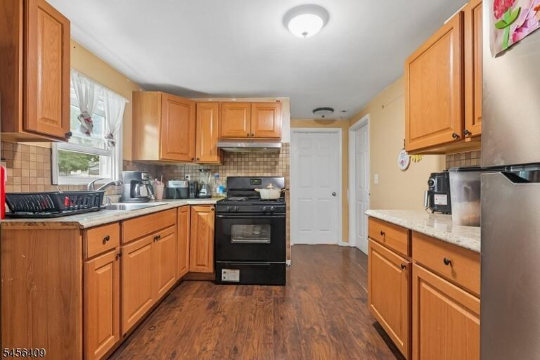 Property listing MLS 4049015 photo 7