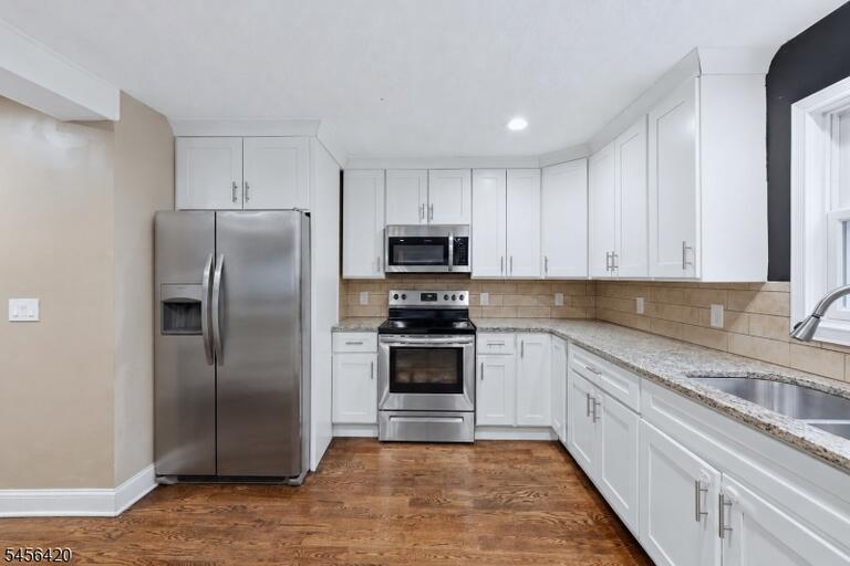 Property listing MLS 4049020 photo 14