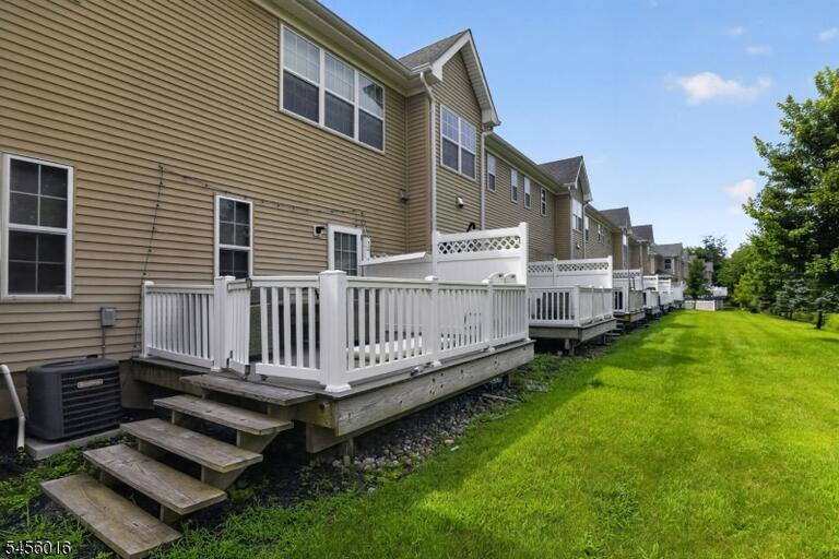 Property listing MLS 4049054 photo 9