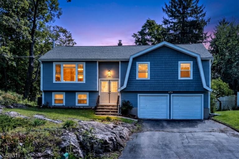 Property listing MLS 4049069 photo 1