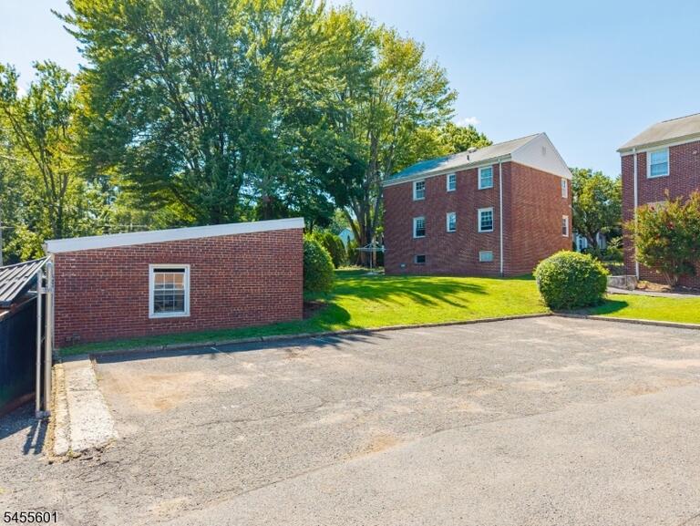 Property listing MLS 4049076 photo 13
