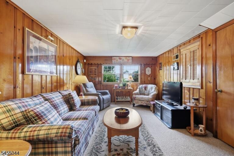 Property listing MLS 4049077 photo 23