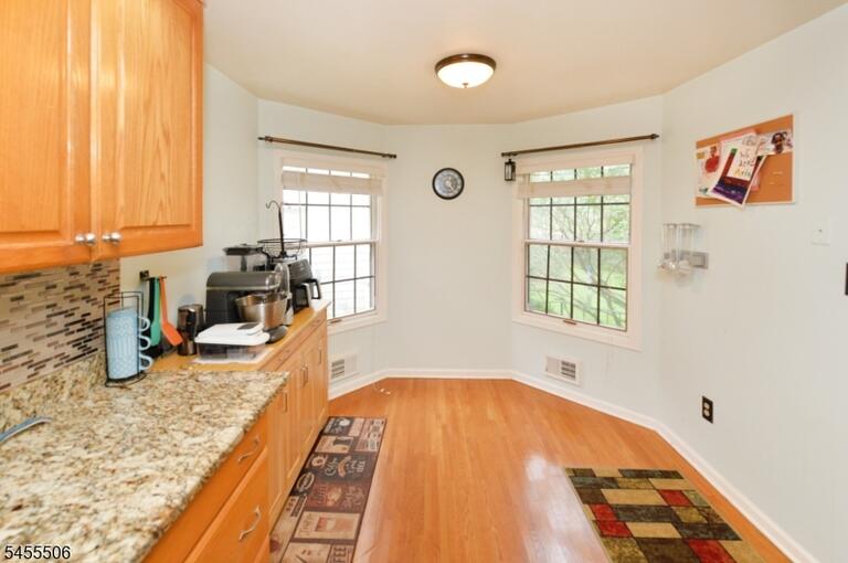 Property listing MLS 4049113 photo 8