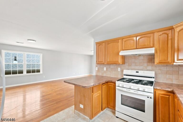 Property listing MLS 4049115 photo 12