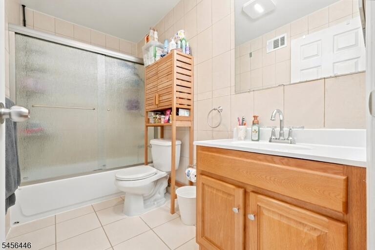 Property listing MLS 4049115 photo 34