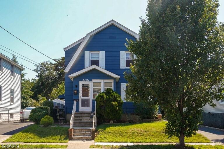 Property listing MLS 4049117 photo 3