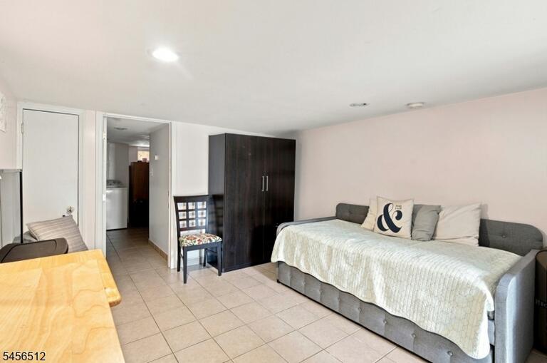 Property listing MLS 4049125 photo 18