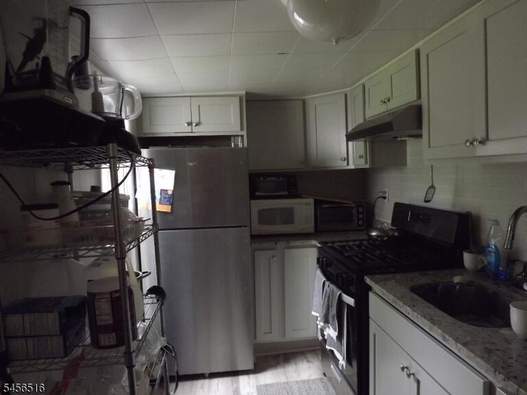 Property listing MLS 4049130 photo 9