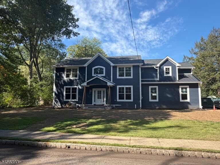 Property listing MLS 4049142 photo 1