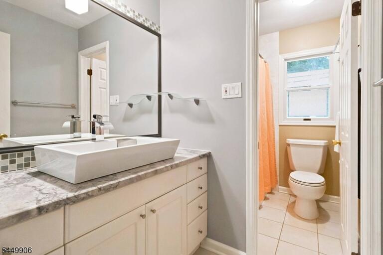 Property listing MLS 4049151 photo 20