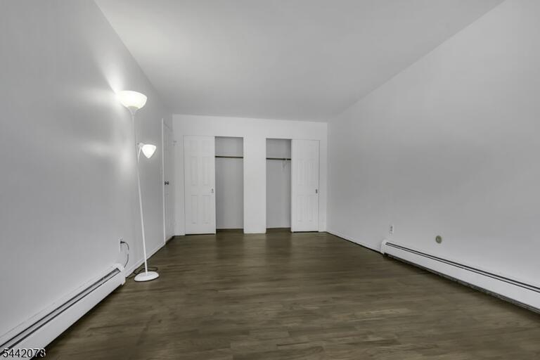 Property listing MLS 4049163 photo 11