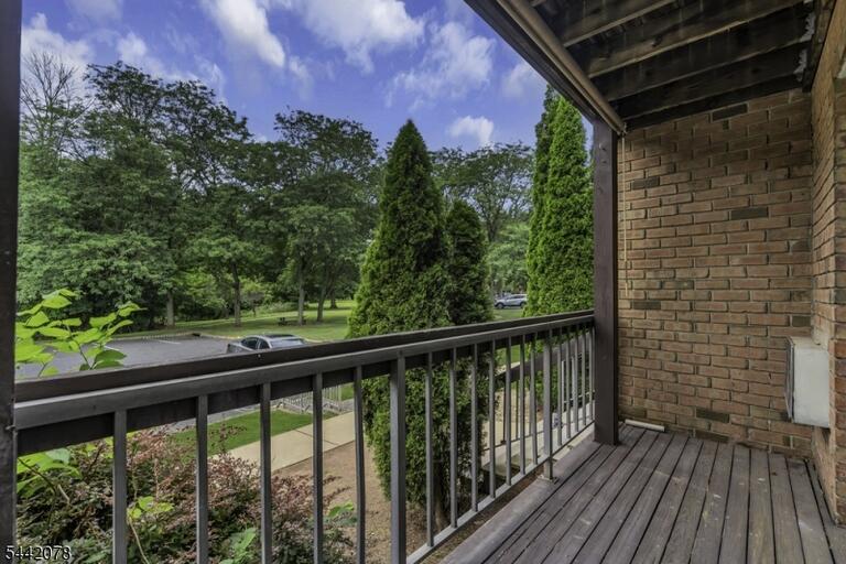 Property listing MLS 4049163 photo 15