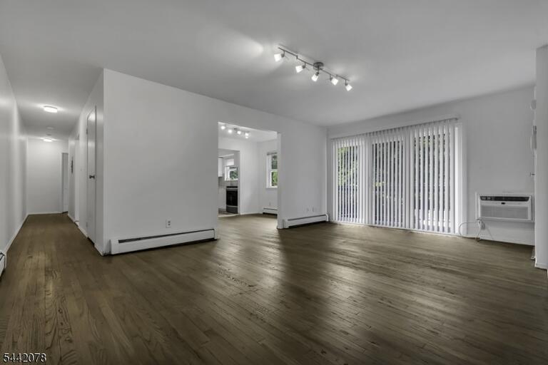 Property listing MLS 4049163 photo 6