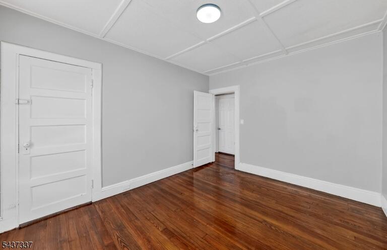 Property listing MLS 4049182 photo 28