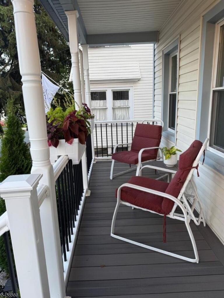 Property listing MLS 4049198 photo 18