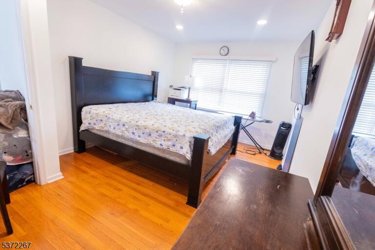 Property listing MLS 4049270 photo 24