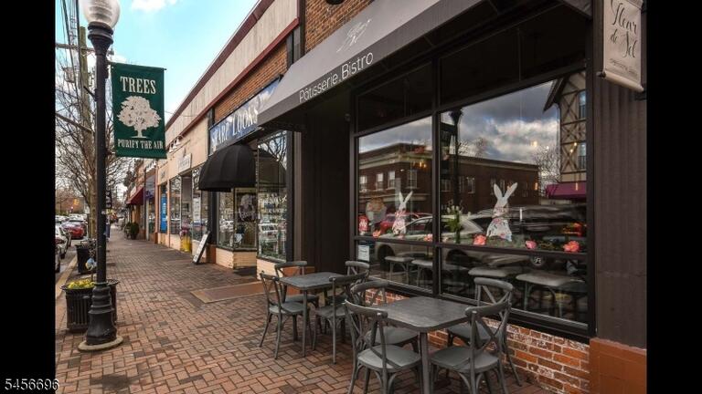 Property listing MLS 4049296 photo 16