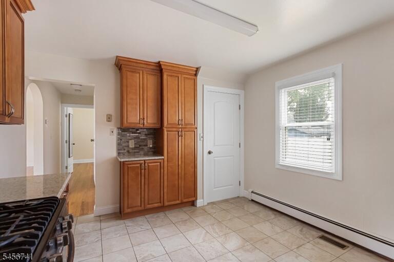 Property listing MLS 4049333 photo 14