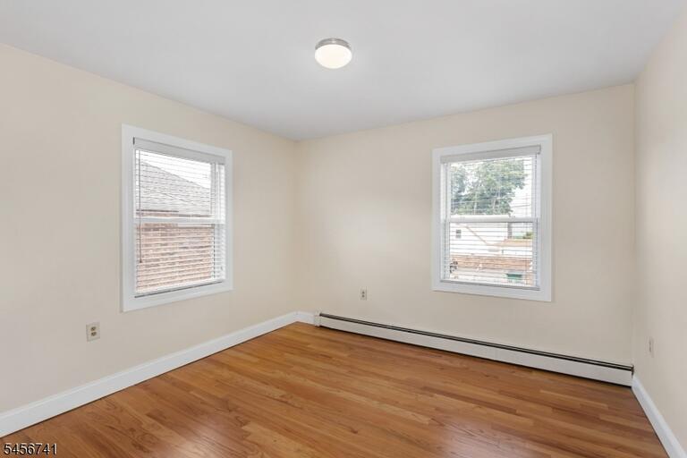 Property listing MLS 4049333 photo 23