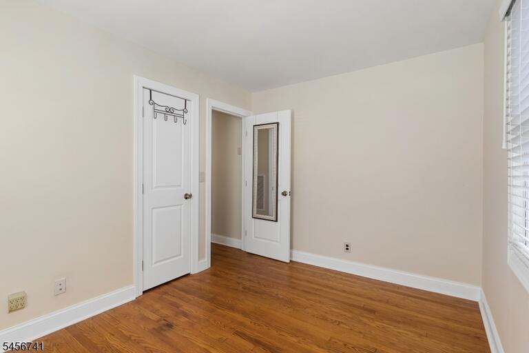 Property listing MLS 4049333 photo 24