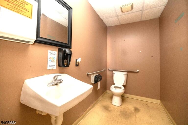 Property listing MLS 4049349 photo 7