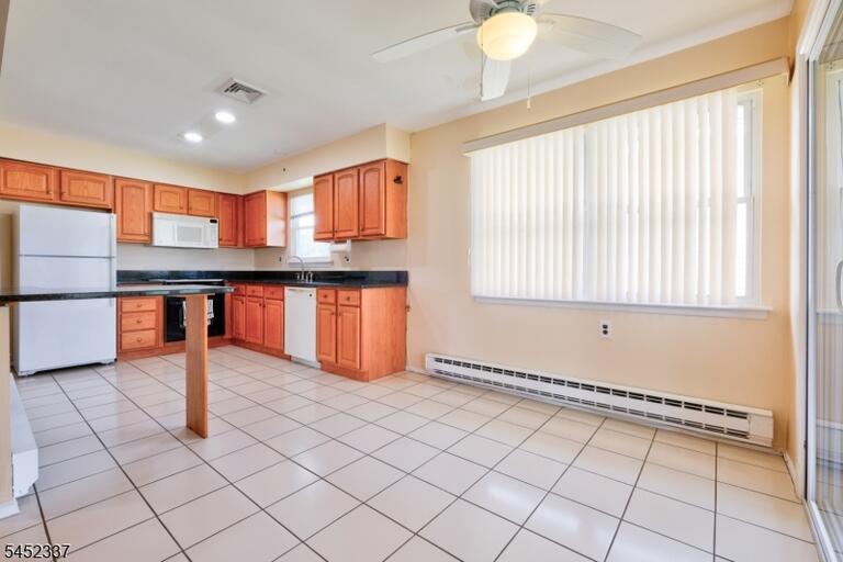 Property listing MLS 4049390 photo 13