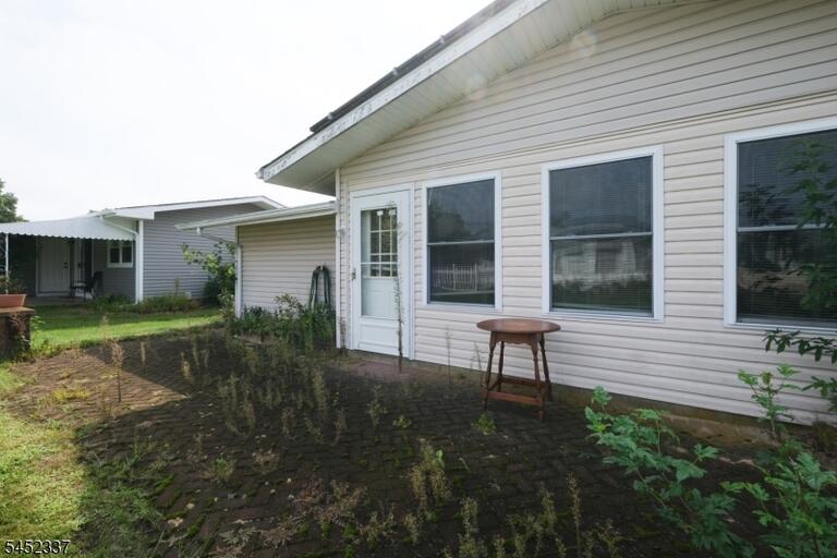 Property listing MLS 4049390 photo 24