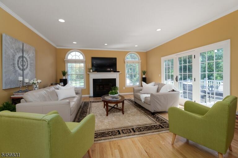 Property listing MLS 4049414 photo 15