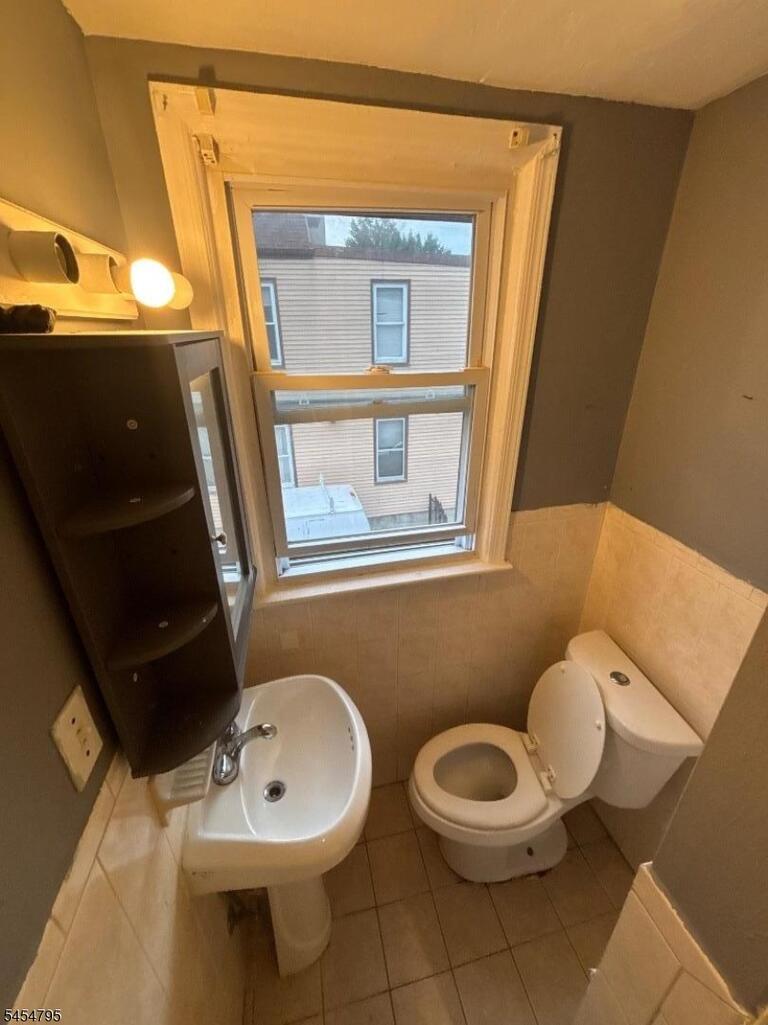 Property listing MLS 4049416 photo 10