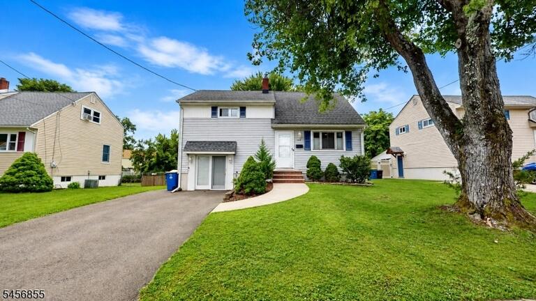 Property listing MLS 4049423 photo 1