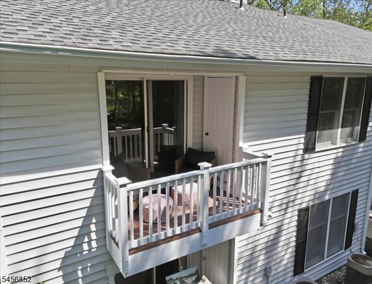 Property listing MLS 4049443 photo 26