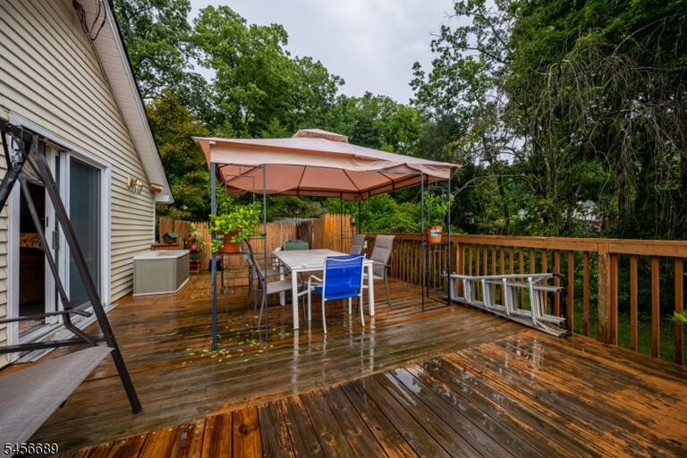 Property listing MLS 4049471 photo 22