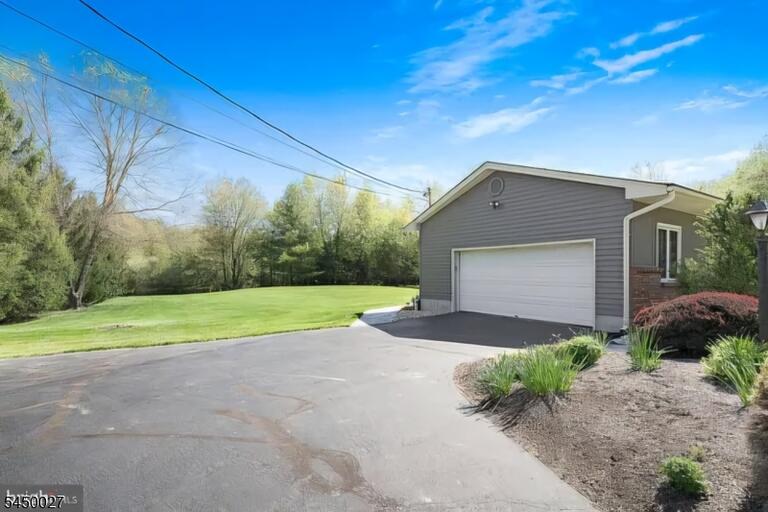 Property listing MLS 4049491 photo 5