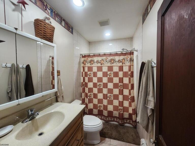 Property listing MLS 4049496 photo 15