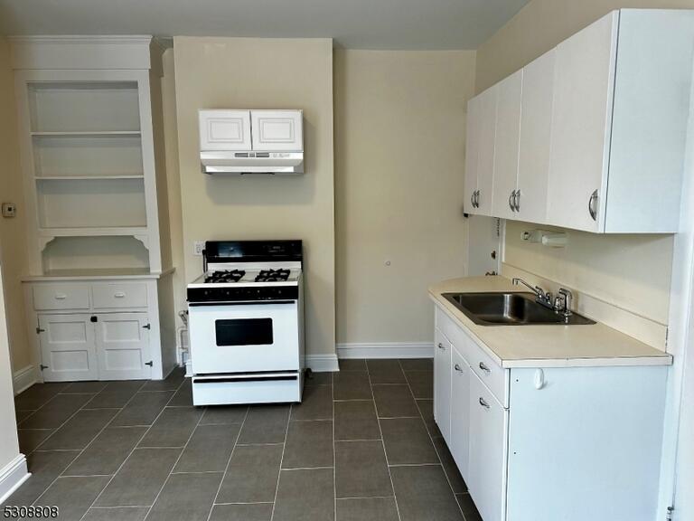 Property listing MLS 4049504 photo 8