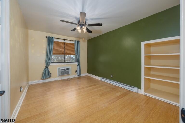 Property listing MLS 4049507 photo 10