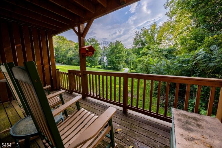 Property listing MLS 4049507 photo 12