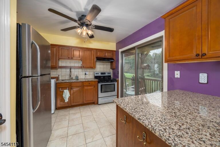 Property listing MLS 4049507 photo 6