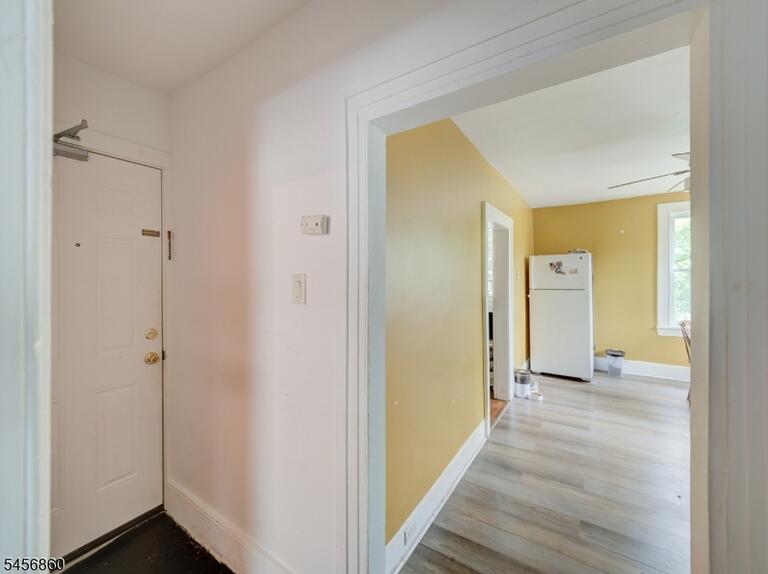 Property listing MLS 4049520 photo 11