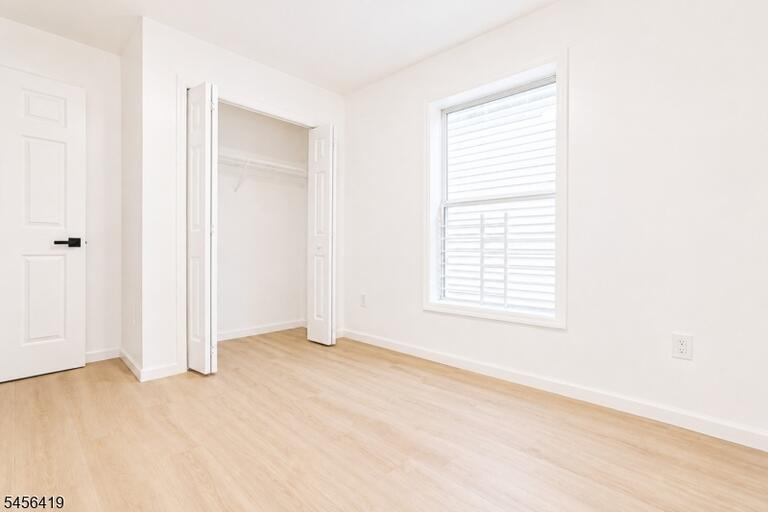 Property listing MLS 4049523 photo 13
