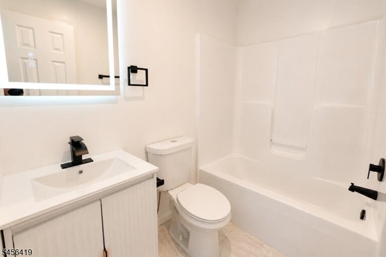 Property listing MLS 4049523 photo 33